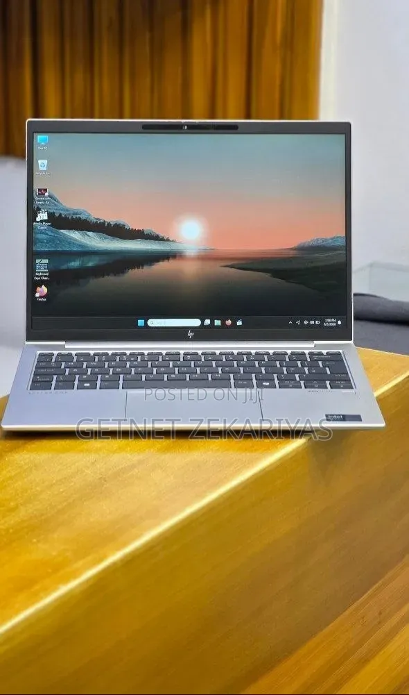 New Laptop HP Elitebook 830 G11 16GB Intel Core Ultra 7 SSD 512GB