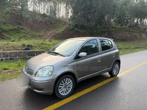 Toyota Yaris 2004 Pearl