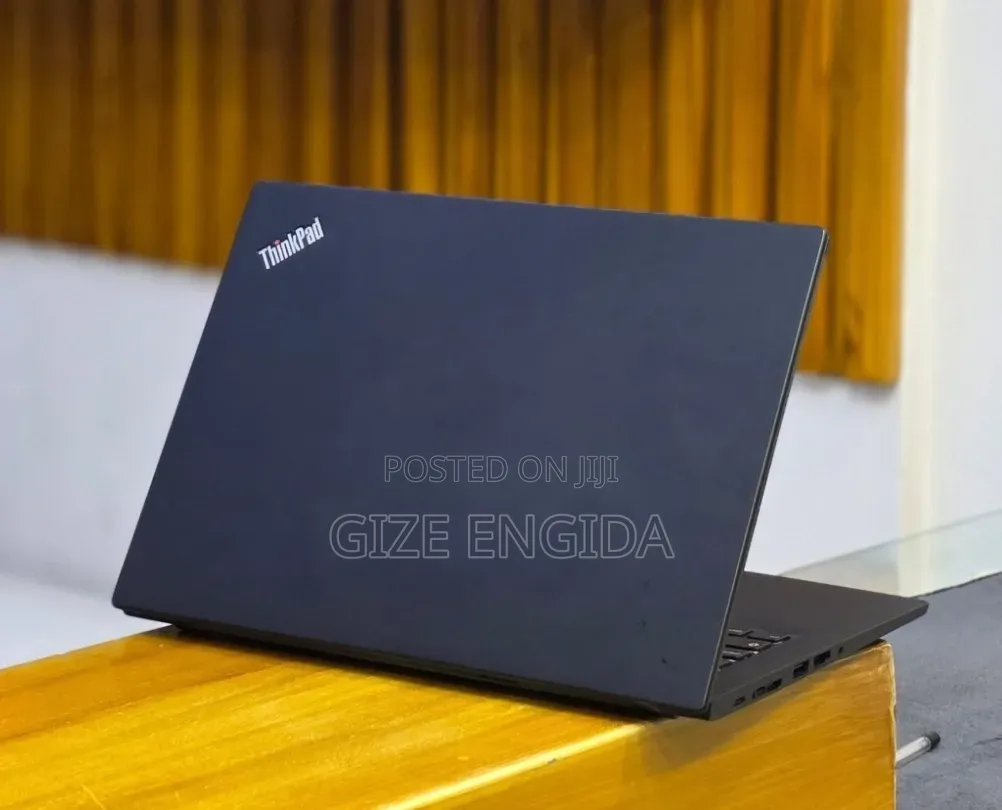 New Laptop Lenovo ThinkPad t495s 16GB AMD Ryzen 7 SSD 512GB