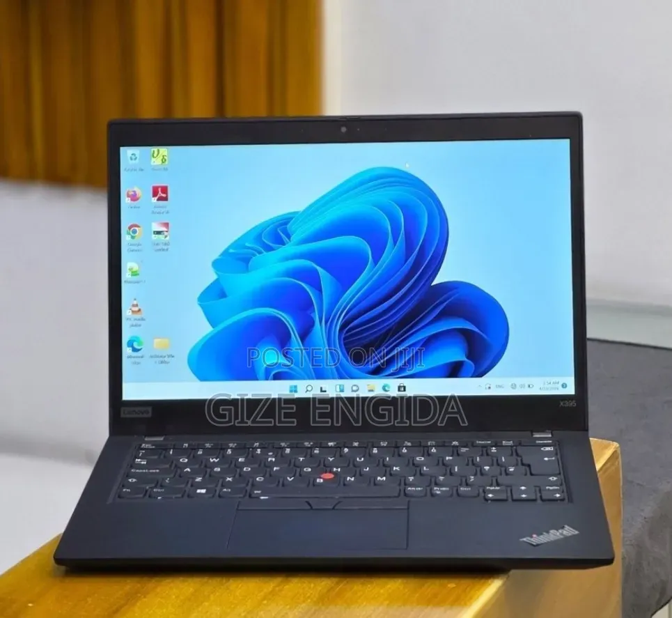 New Laptop Lenovo ThinkPad t495s 16GB AMD Ryzen 7 SSD 512GB