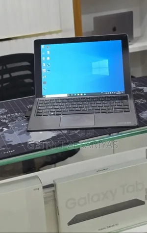New Laptop HP Elite x2 1013 G3 8GB Intel Core i5 SSD 128GB