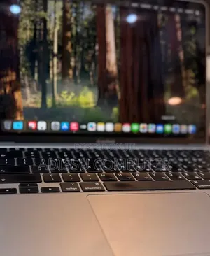 New Laptop Apple MacBook Pro 2019 8GB Apple M1 Pro SSD 256GB