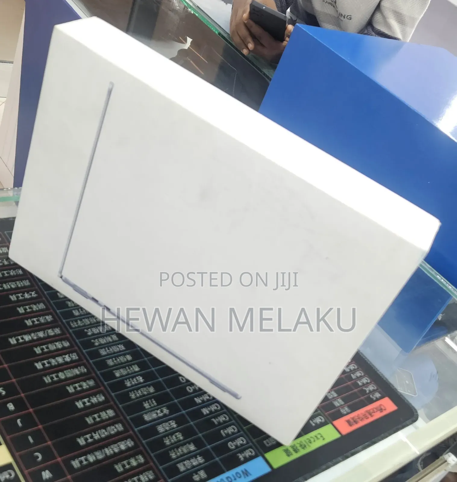 New Laptop Apple MacBook Air 2025 M4 16GB Apple M4 SSD 512GB