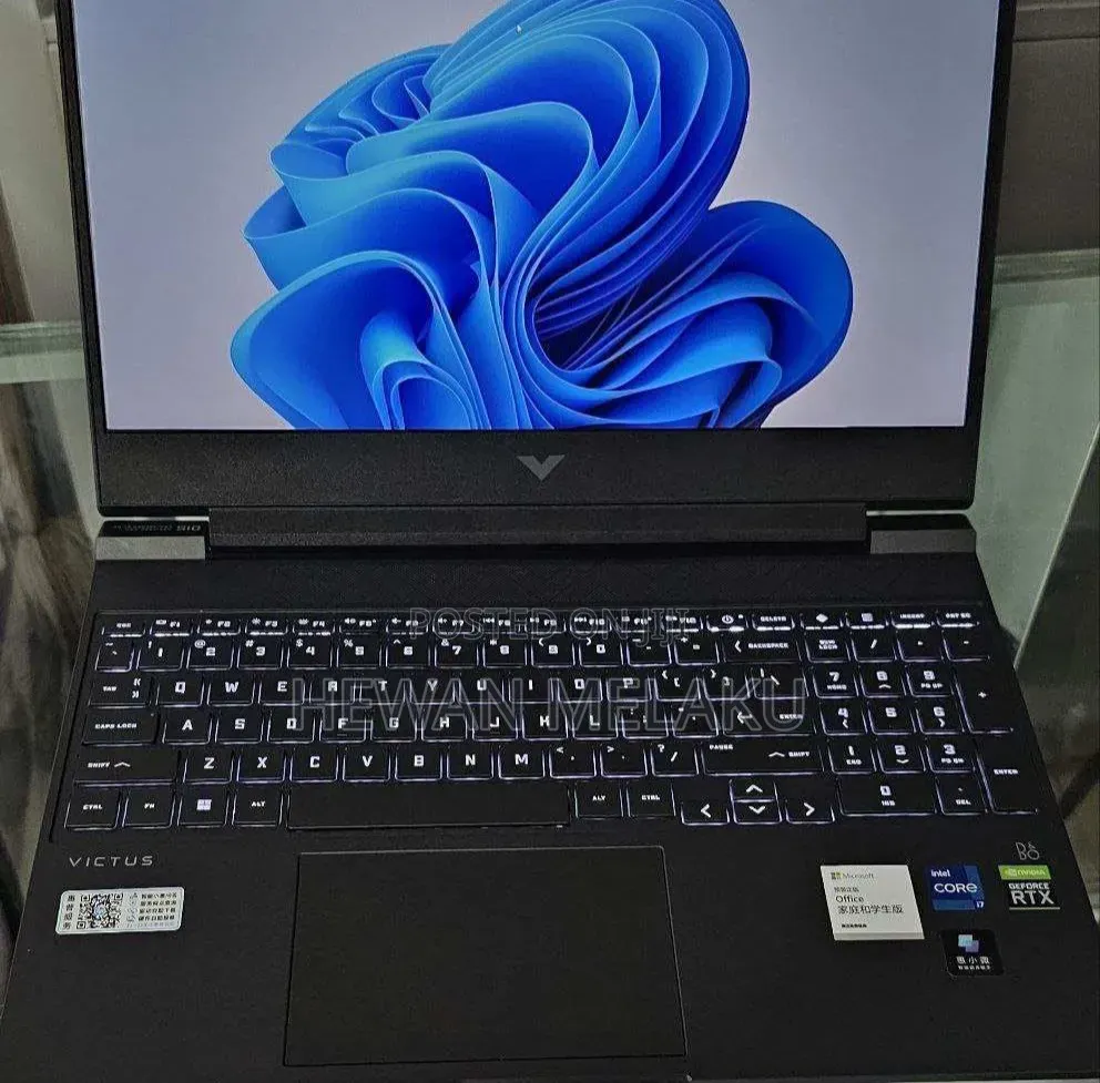New Laptop HP Victus 15 16GB Intel Core i7 SSD 512GB