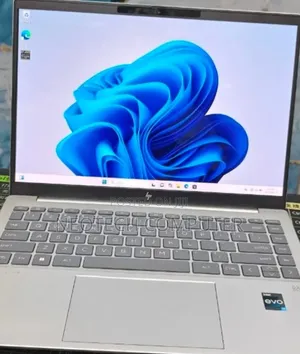 New Laptop HP Pavilion 14 16GB Intel Core i7 SSD 1T