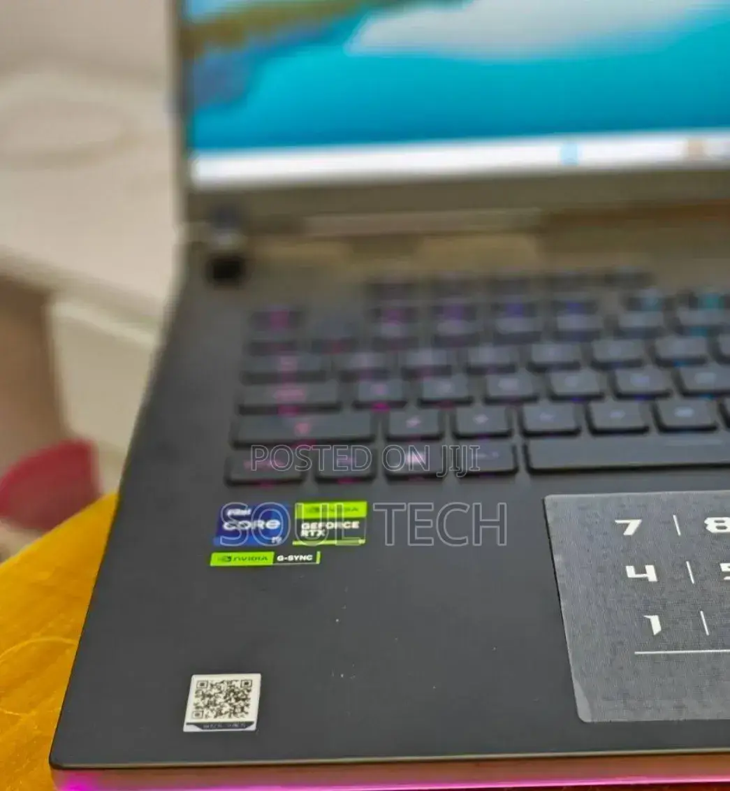 New Laptop Asus ROG Strix G16 16GB Intel Core i9 SSD 1T