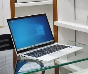 New Laptop HP EliteBook 840 G8 16GB Intel Core i7 SSD 512GB