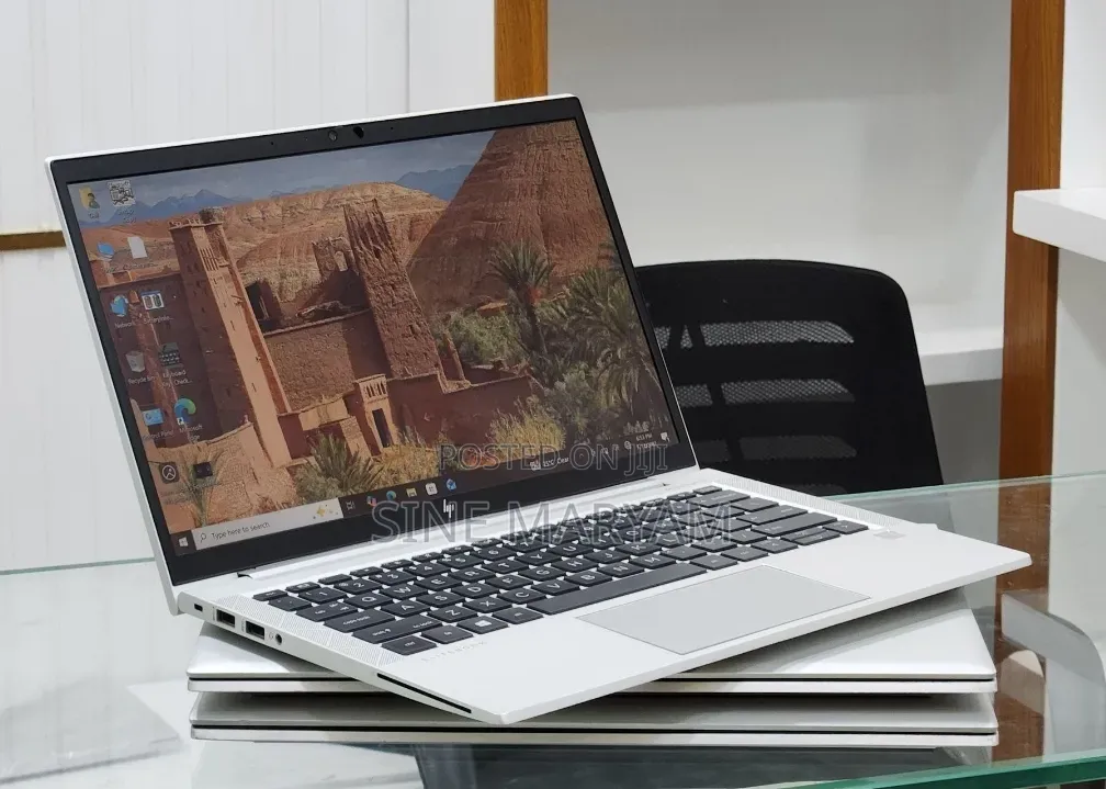 New Laptop HP EliteBook 840 G8 16GB Intel Core i7 SSD 512GB