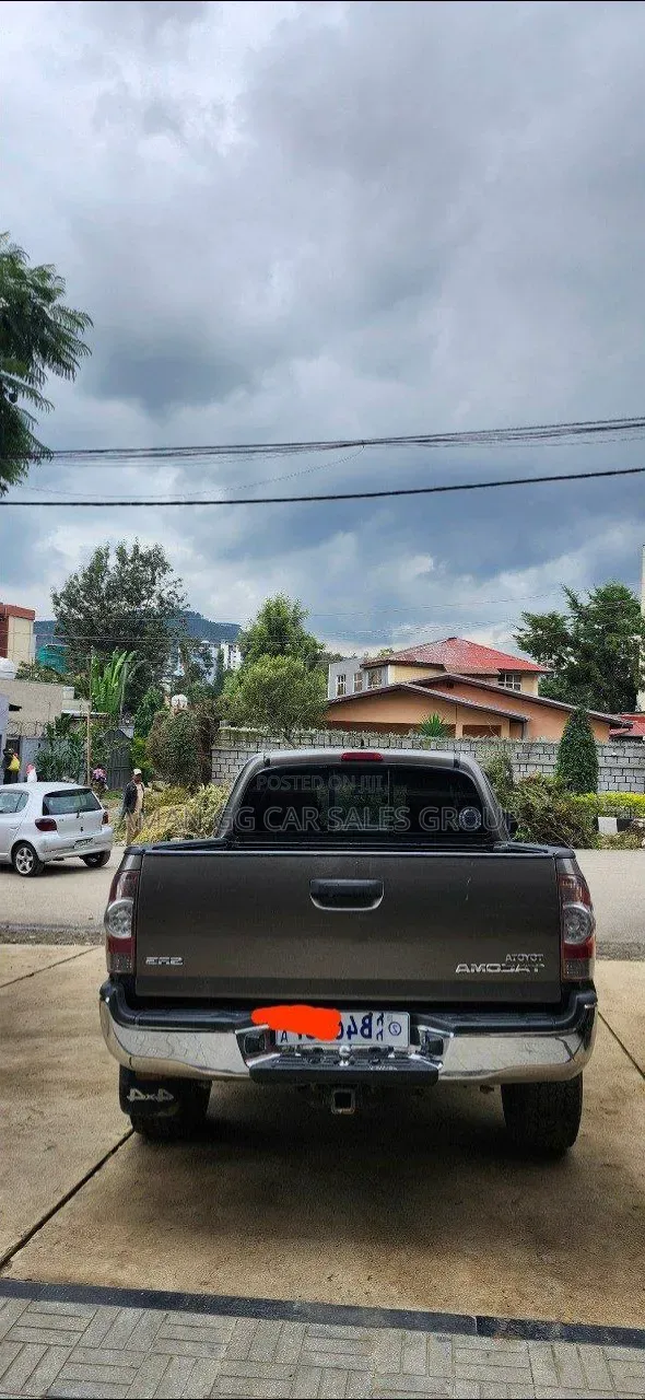 Toyota Tacoma 2015 Gray