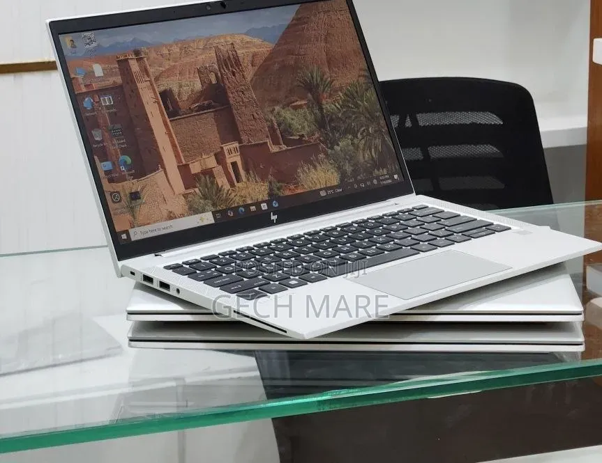 New Laptop HP EliteBook 840 G8 16GB Intel Core i7 SSD 512GB