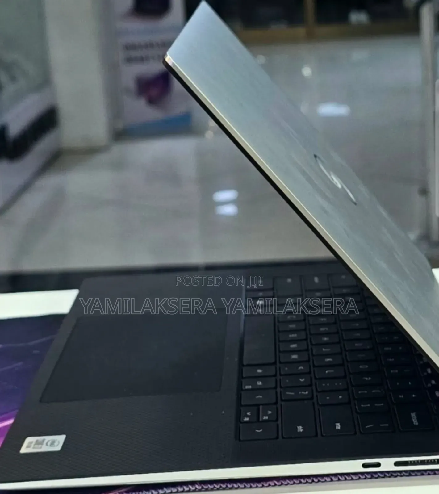 New Laptop Dell XPS 15 16GB Intel Core i7 SSD 512GB