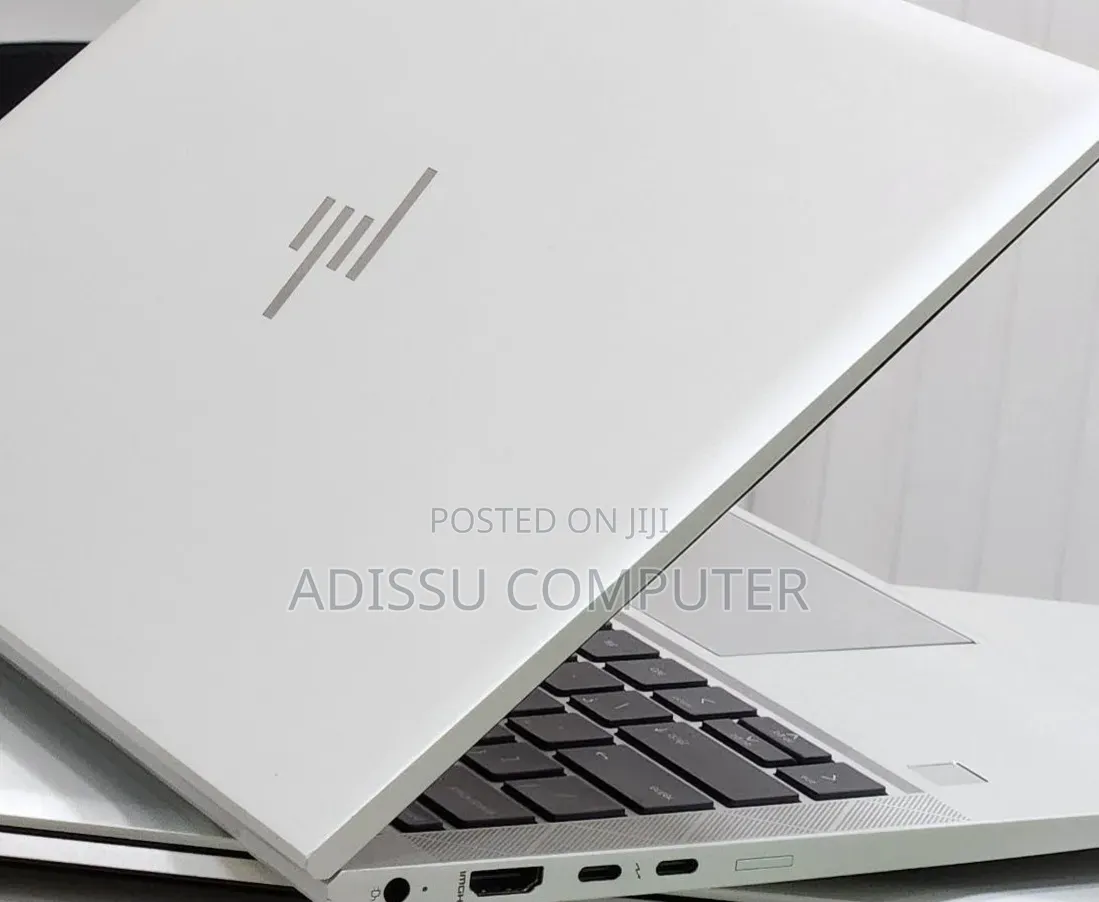 New Laptop HP EliteBook 840 G8 16GB Intel Core i7 SSD 512GB
