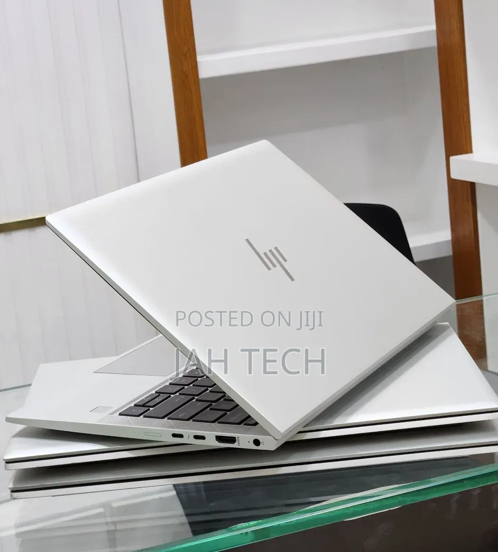 New Laptop HP EliteBook 840 G8 16GB Intel Core i7 SSD 512GB