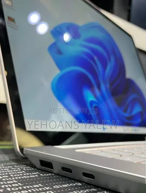 New Laptop Microsoft Surface 16GB Intel Core Ultra 7 SSD 512GB