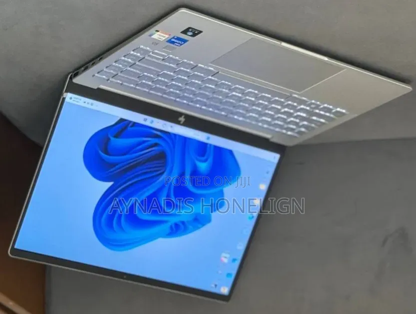 New Laptop HP Pavilion 15 16GB Intel Core i5 SSD 1T
