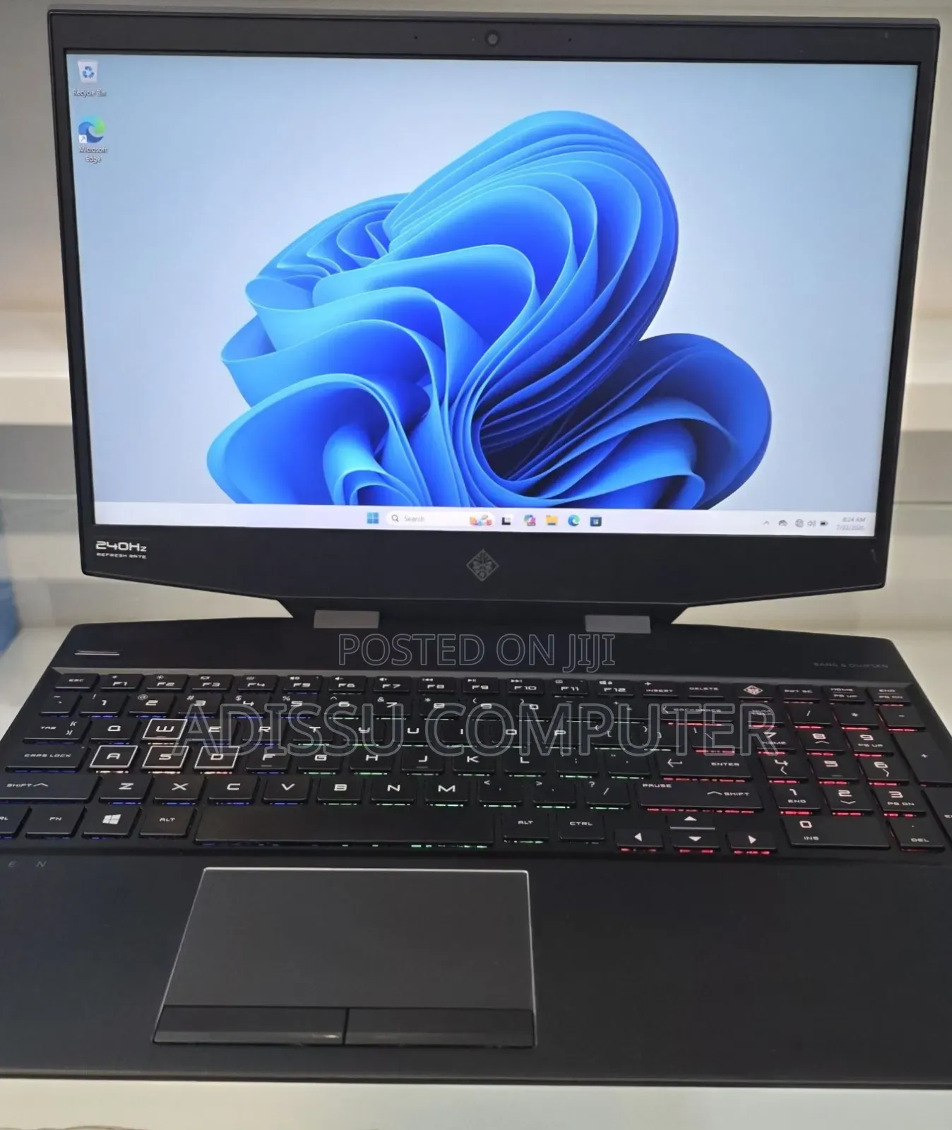 New Laptop HP Omen 15-dh002nr 16GB Intel Core i7 SSD 1T