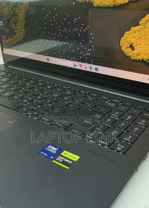 New Laptop Asus Vivobook 15 16GB Intel Core Ultra 9 SSD 512GB