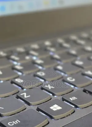 New Laptop Lenovo ThinkPad t495s 16GB AMD Ryzen 7 SSD 512GB