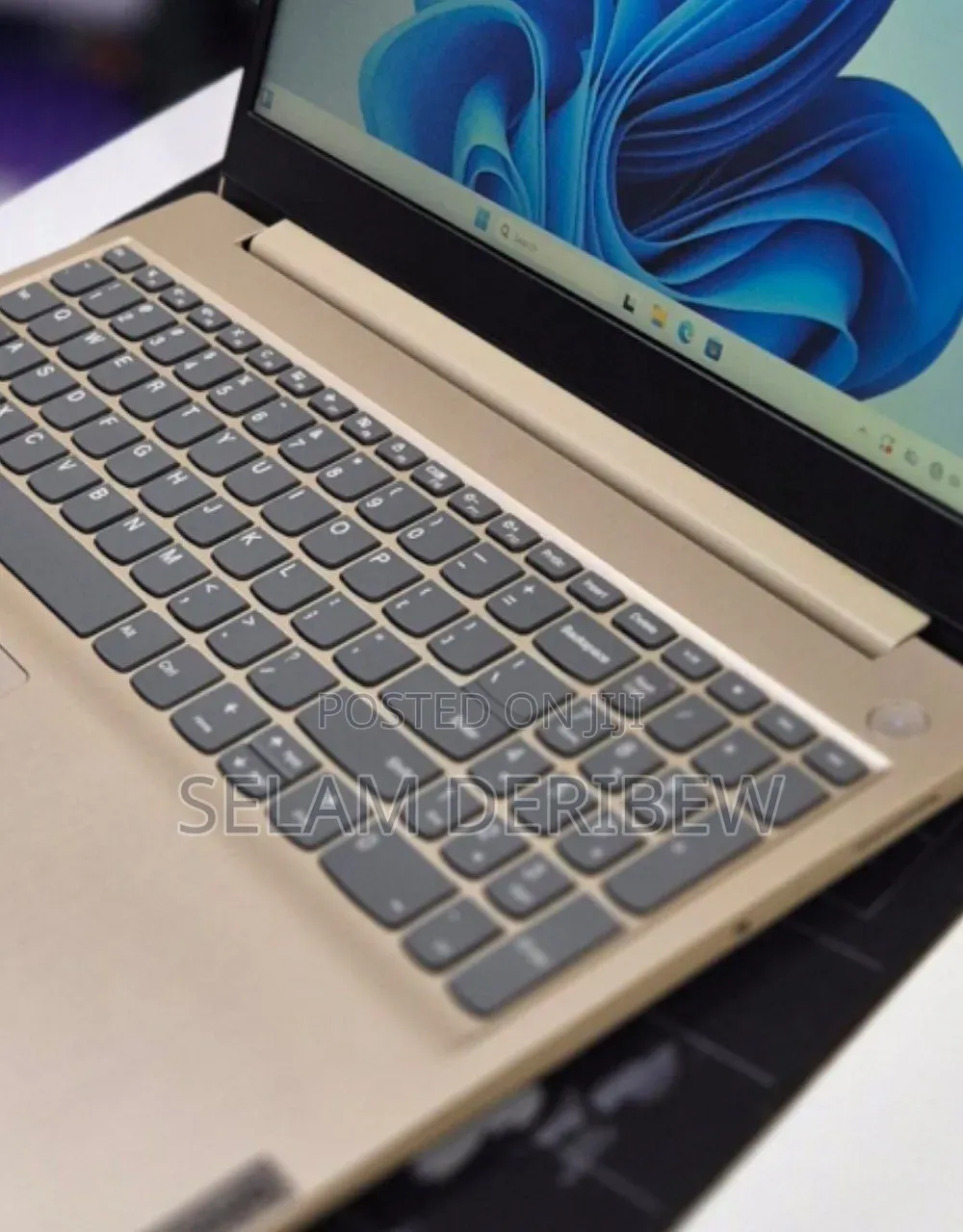 New Laptop Lenovo IdeaPad 1 8GB Intel Core i3 SSD 256GB