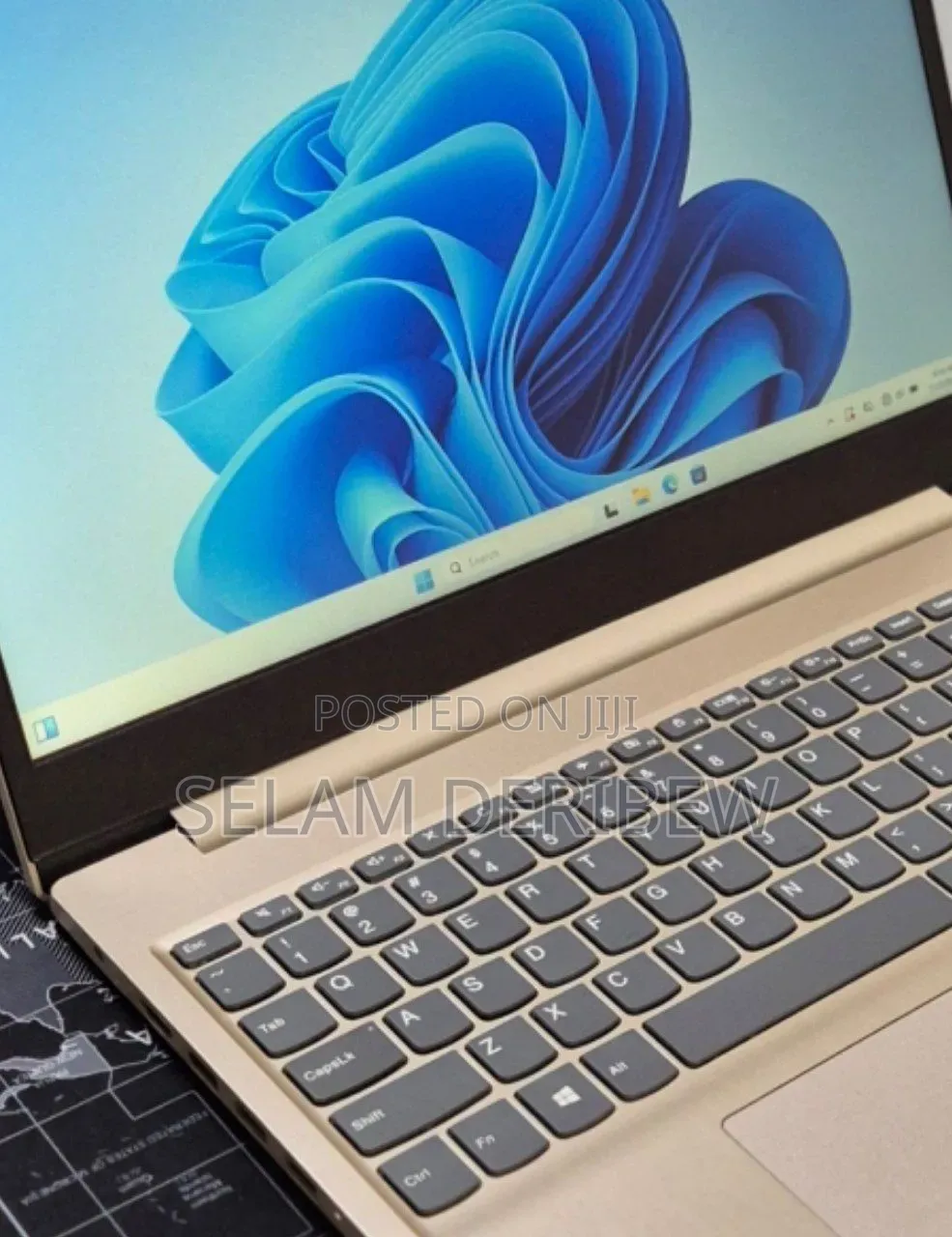 New Laptop Lenovo IdeaPad 1 8GB Intel Core i3 SSD 256GB