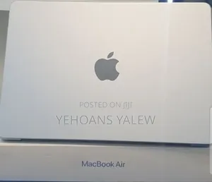 New Laptop Apple MacBook Air 2025 M4 16GB Apple M4 SSD 512GB