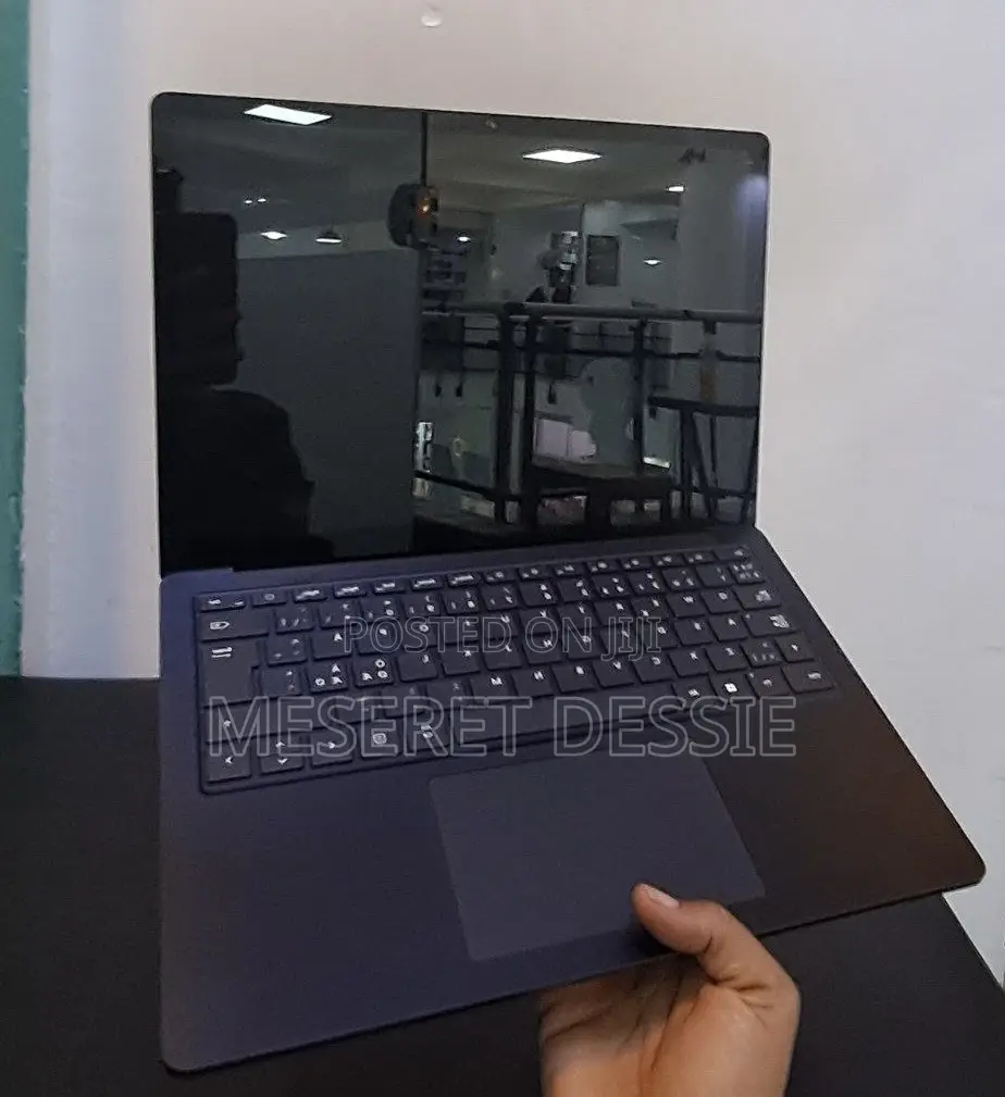 New Laptop HP 16GB Intel Core i7 SSD 512GB