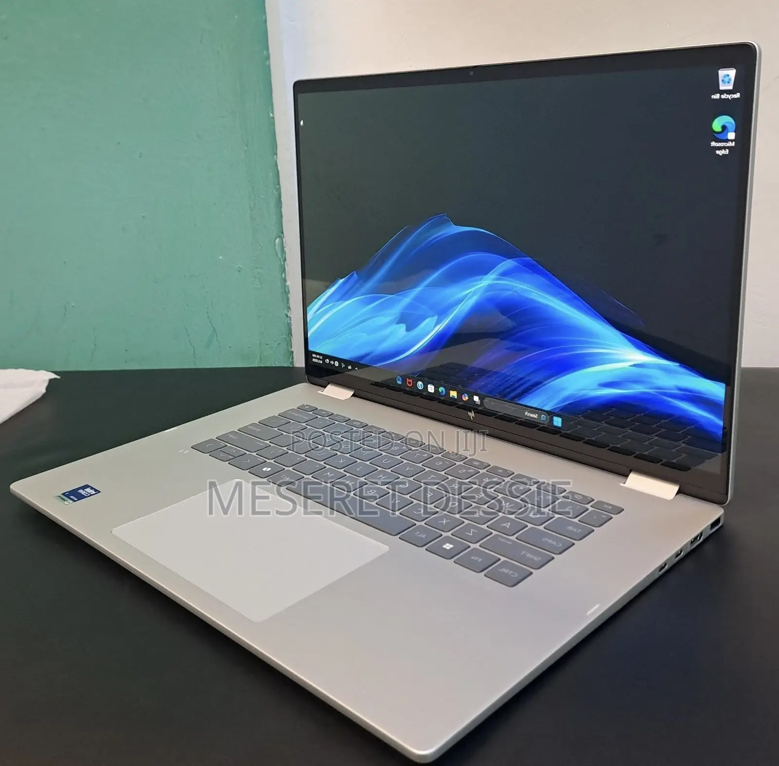 New Laptop HP OmniBook 7 16" 16GB Intel Core Ultra 7 SSD 512GB