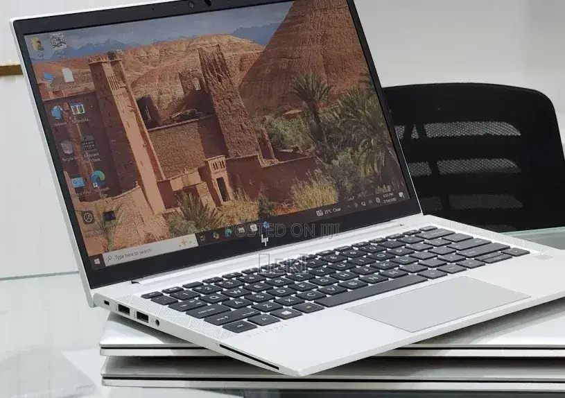 New Laptop HP EliteBook 840 G8 16GB Intel Core i7 SSD 512GB