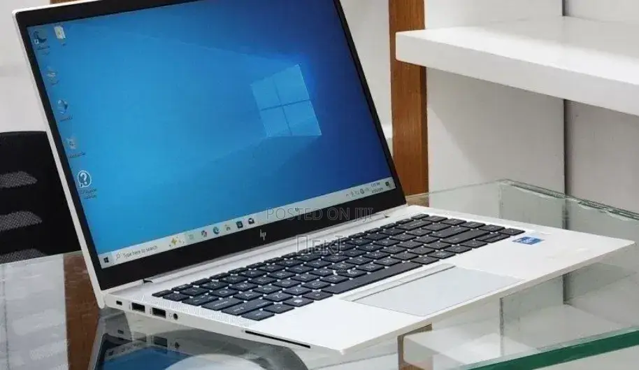New Laptop HP EliteBook 840 G8 16GB Intel Core i7 SSD 512GB