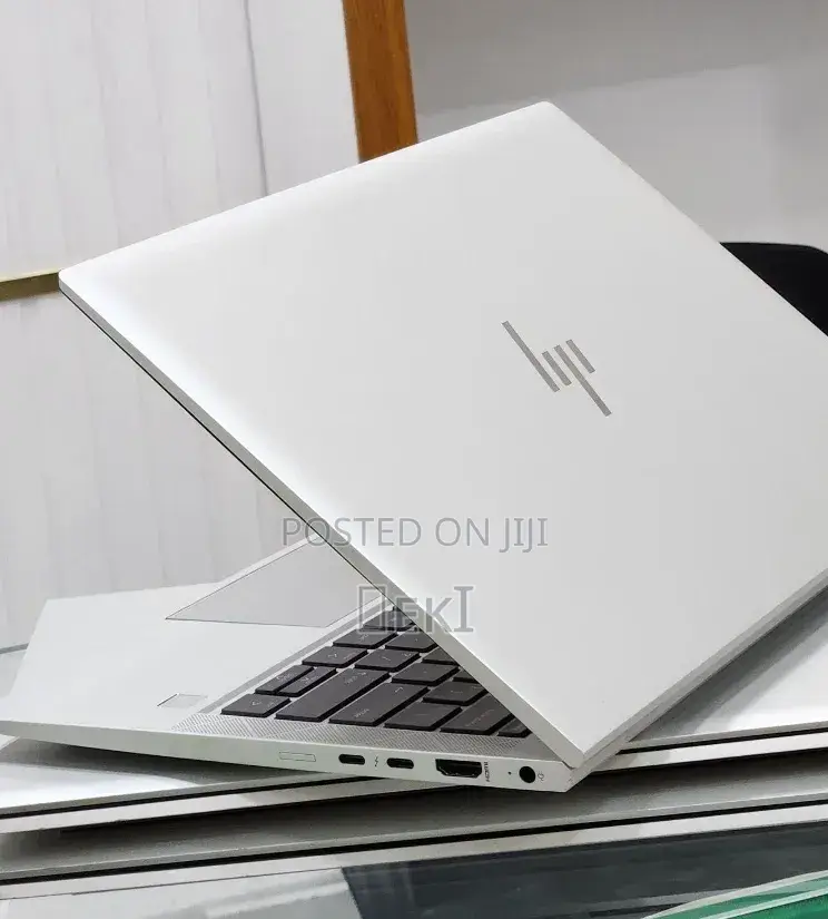 New Laptop HP EliteBook 840 G8 16GB Intel Core i7 SSD 512GB