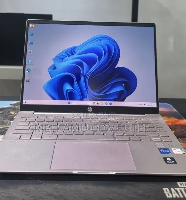 New Laptop HP Pavilion 14 16GB Intel Core i7 SSD 512GB