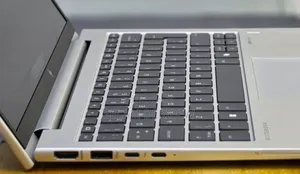 New Laptop HP Elitebook 830 G11 16GB Intel Core Ultra 7 SSD 512GB