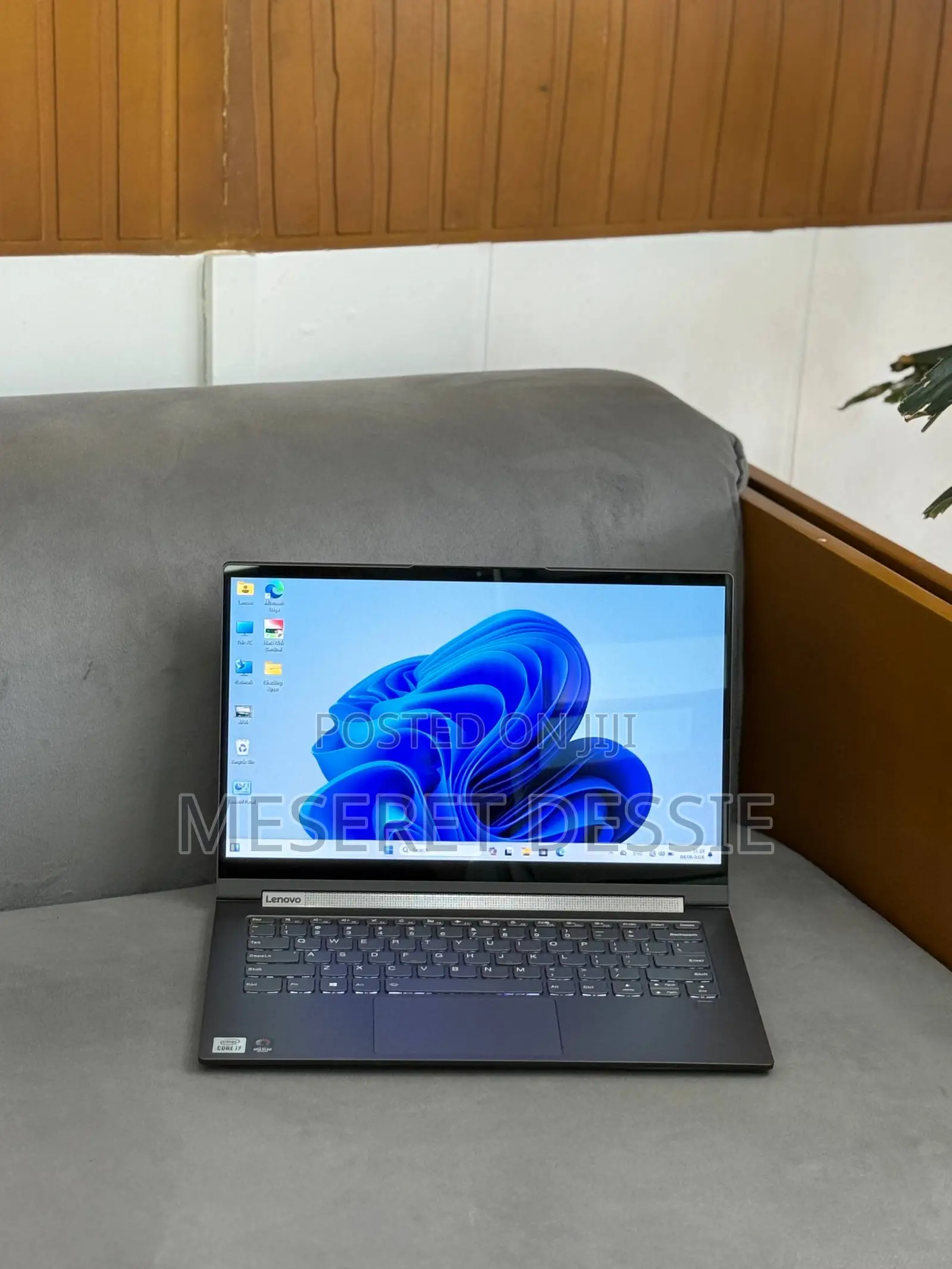 New Laptop Lenovo Yoga C930 12GB Intel Core i7 SSD 512GB