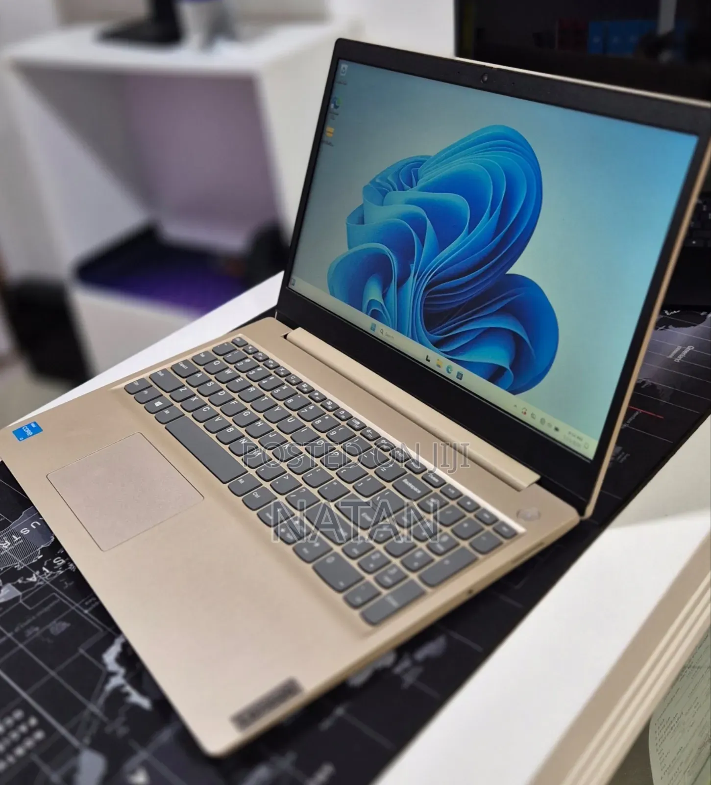 New Laptop Lenovo Ideapad 3 8GB Intel Core i3 SSD 256GB