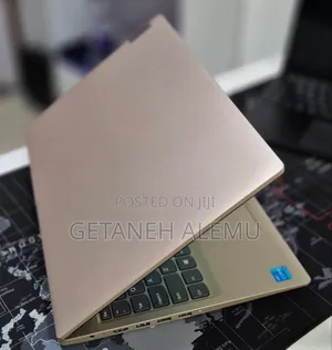 New Laptop Lenovo Ideapad 3 8GB Intel Core i3 SSD 256GB