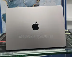 New Laptop Apple MacBook Air 2022 M2 16GB Apple M2 SSD 512GB