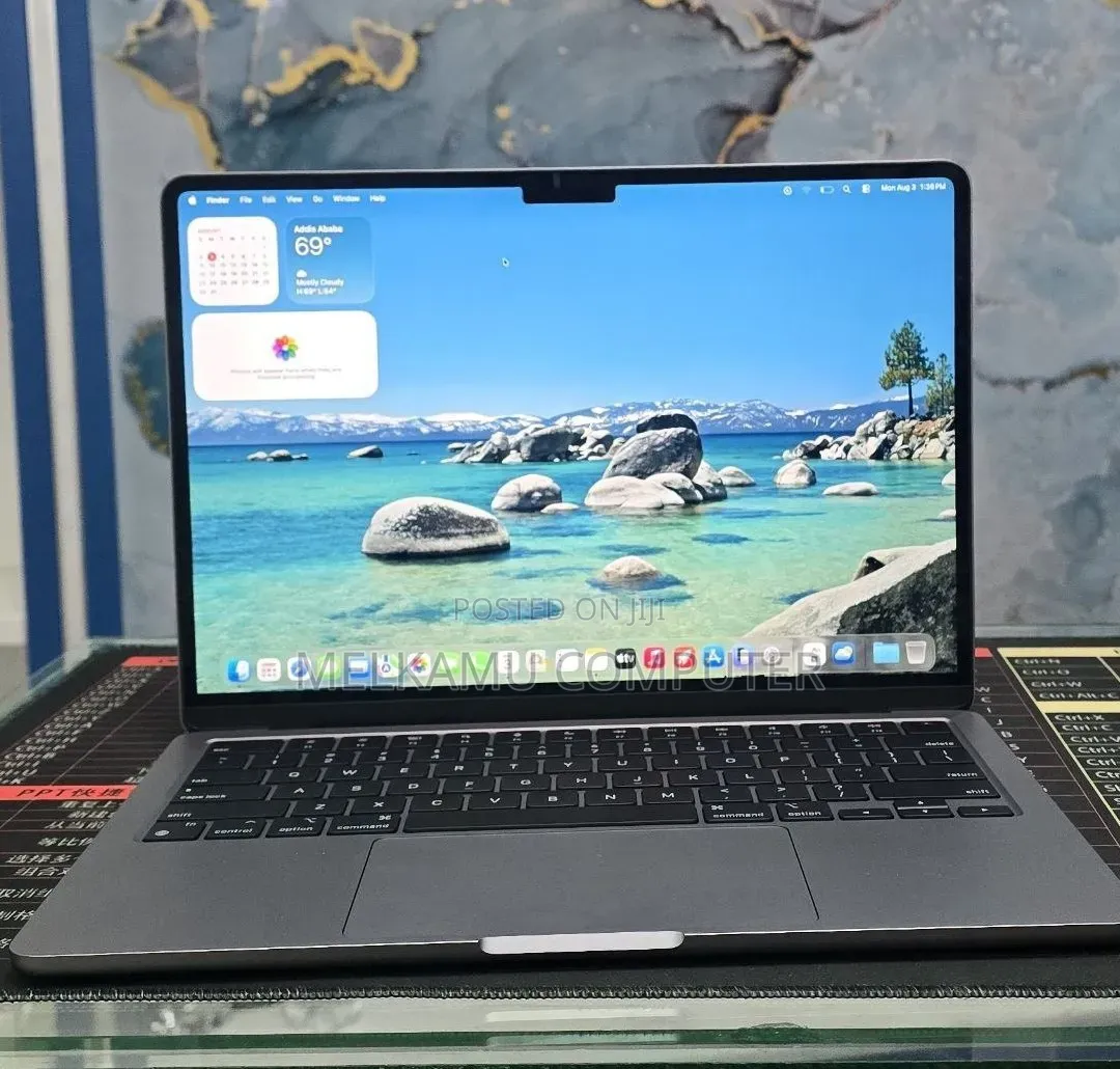New Laptop Apple MacBook Air 2022 M2 16GB Apple M2 SSD 512GB