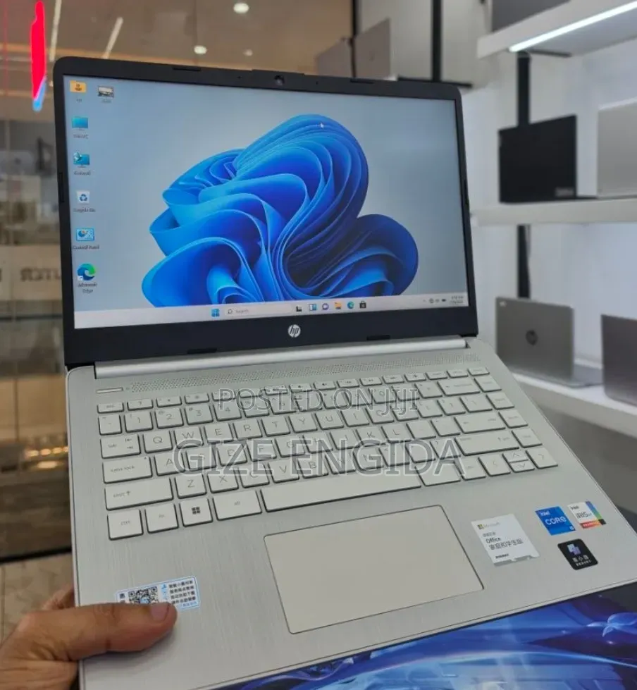 New Laptop HP Stream Notebook 16GB Intel Core i5 SSD 512GB