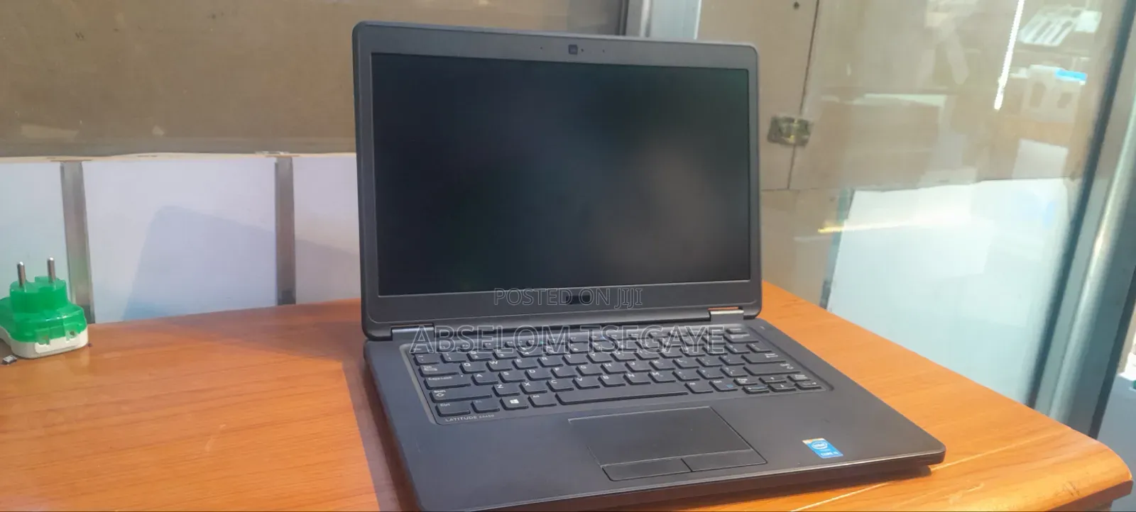 Laptop Dell Latitude 5450 8GB Intel Core i5 SSD 256GB