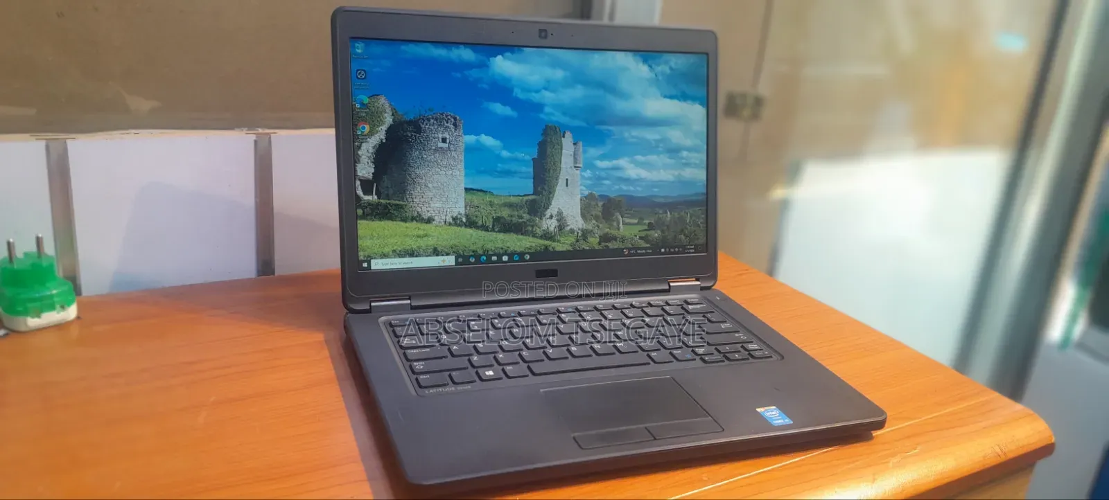 Laptop Dell Latitude 5450 8GB Intel Core i5 SSD 256GB