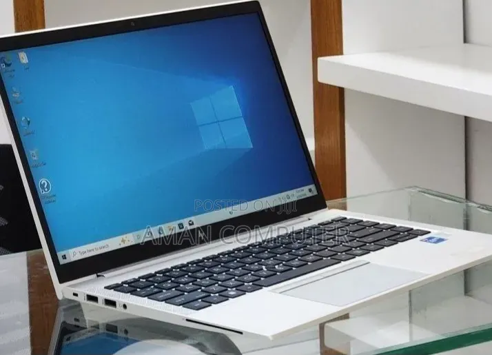 New Laptop HP EliteBook 840 G8 16GB Intel Core i7 SSD 512GB