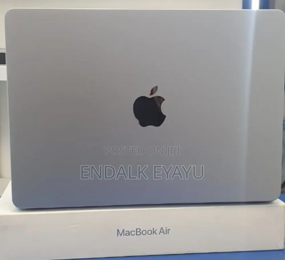 New Laptop Apple MacBook Air 16GB Apple M4 SSD 512GB