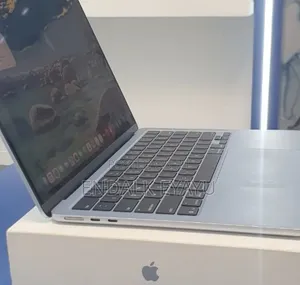 New Laptop Apple MacBook Air 16GB Apple M4 SSD 512GB