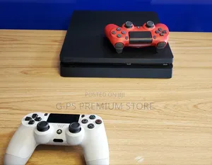 PlayStation 4 Slim Jailbreak 2 Original Joysticks + Games