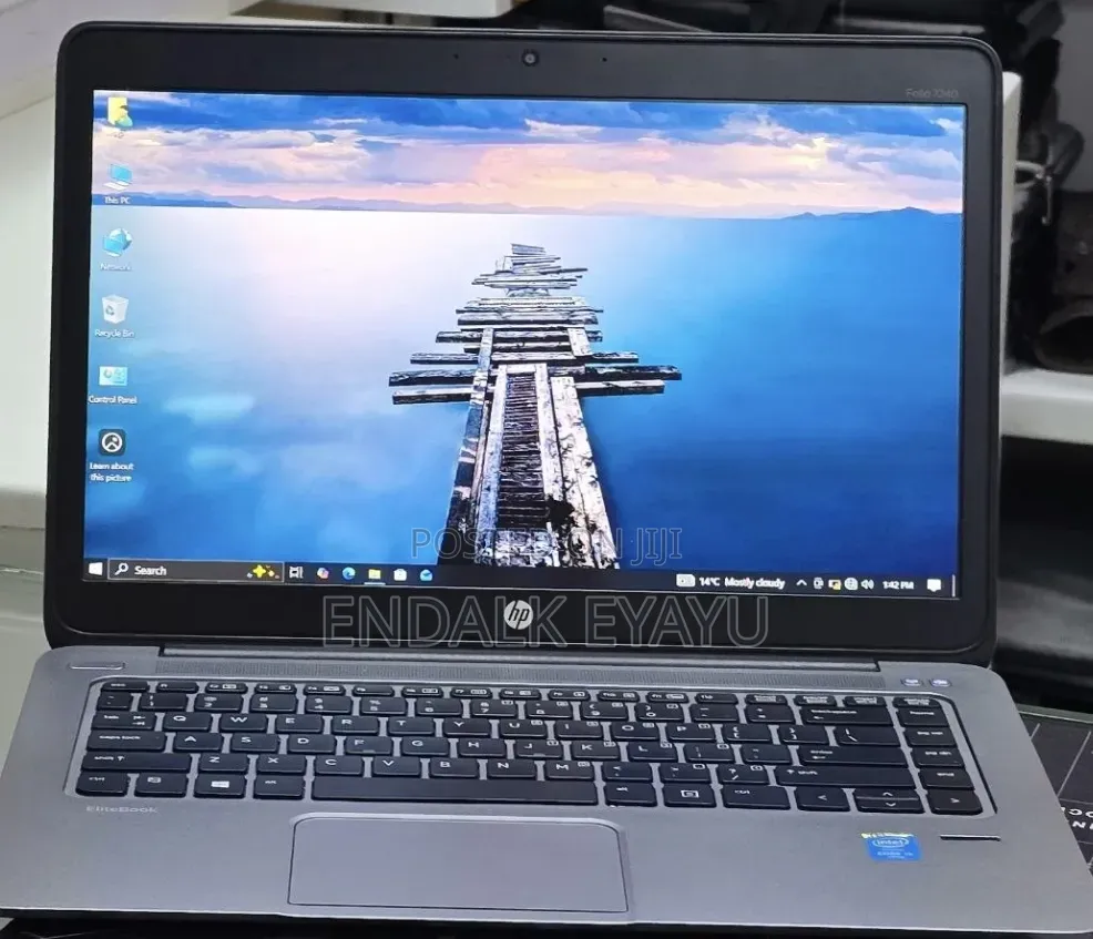 New Laptop HP EliteBook Folio 1040 G2 4GB Intel Core i5 SSD 256GB