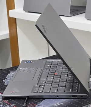 New Laptop Lenovo ThinkPad X1 Yoga 16GB Intel Core i5 SSD 512GB