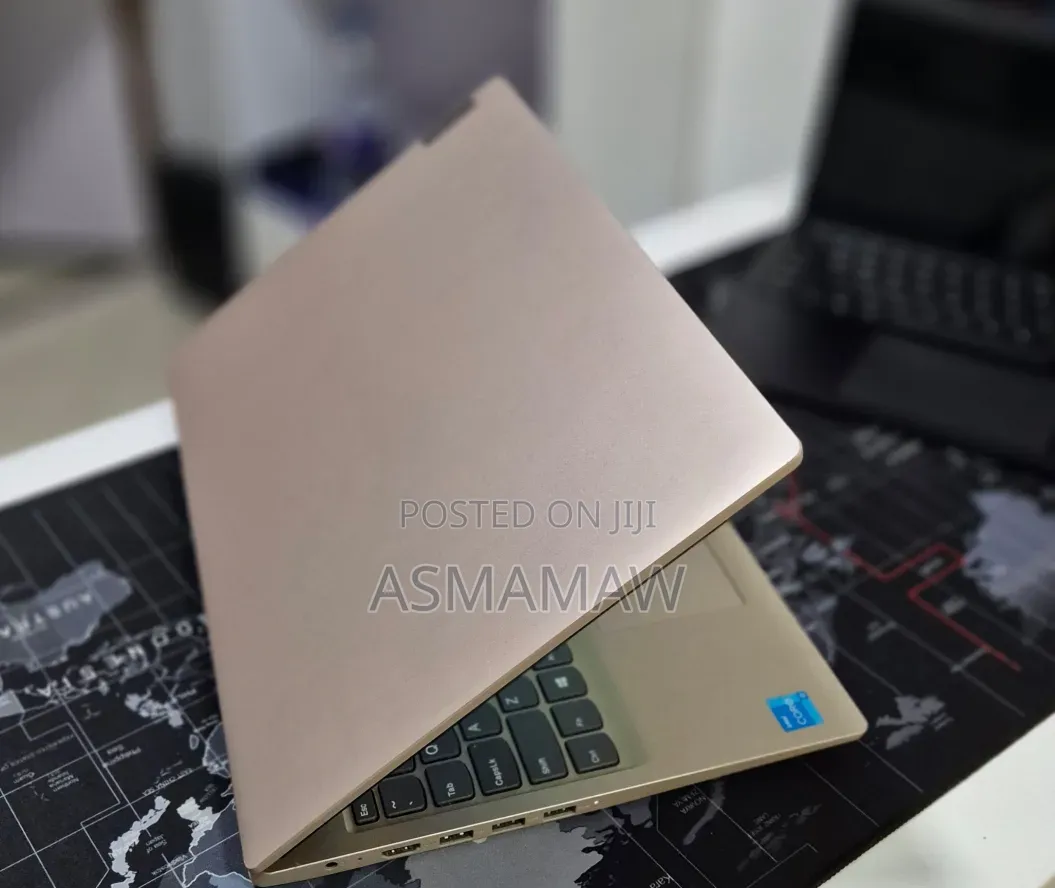 New Laptop Lenovo Ideapad 3 8GB Intel Core i3 SSD 256GB