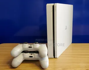 . Sony PS4 Slim Jailbreak With 2 Original Joysticks Games