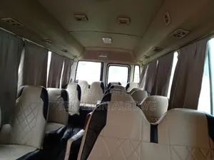 Toyota Coaster 2000 White