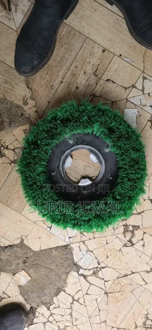 Red East Floor Polisher Drive Board or Pad Holder.( የምንጣፍ ማጠቢያ ብሩሽ )